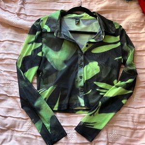 Mesh black and green top